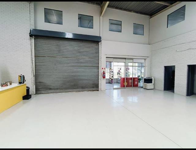 BUSINESS PROPERTY TO RENT IN HALFWAY HOUSE